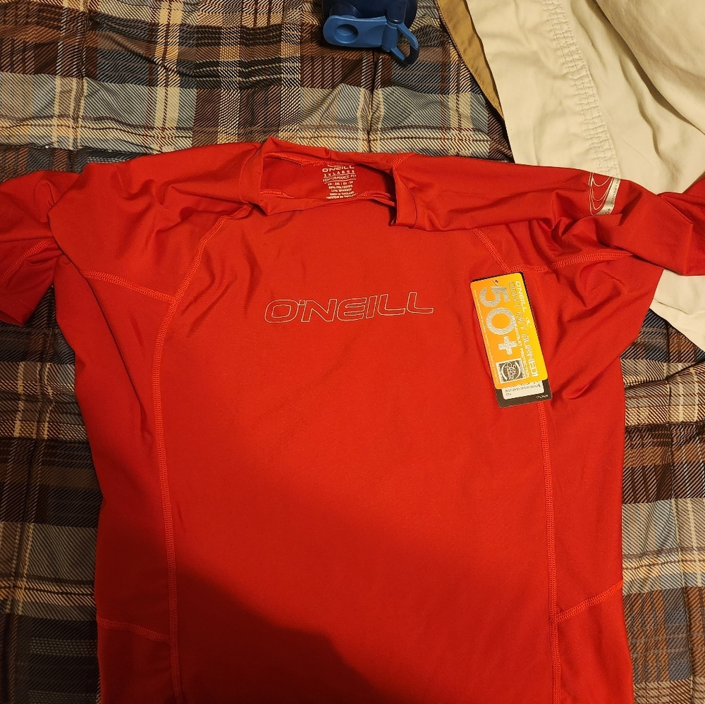 O'Neill rash guard